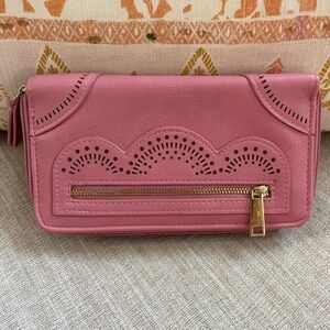 NWOT Jessica Simpson Mauve Wallet.